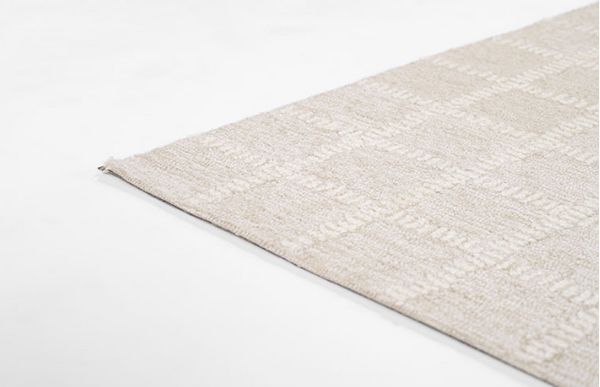 Beige Crisscross Rug 8' x 10'