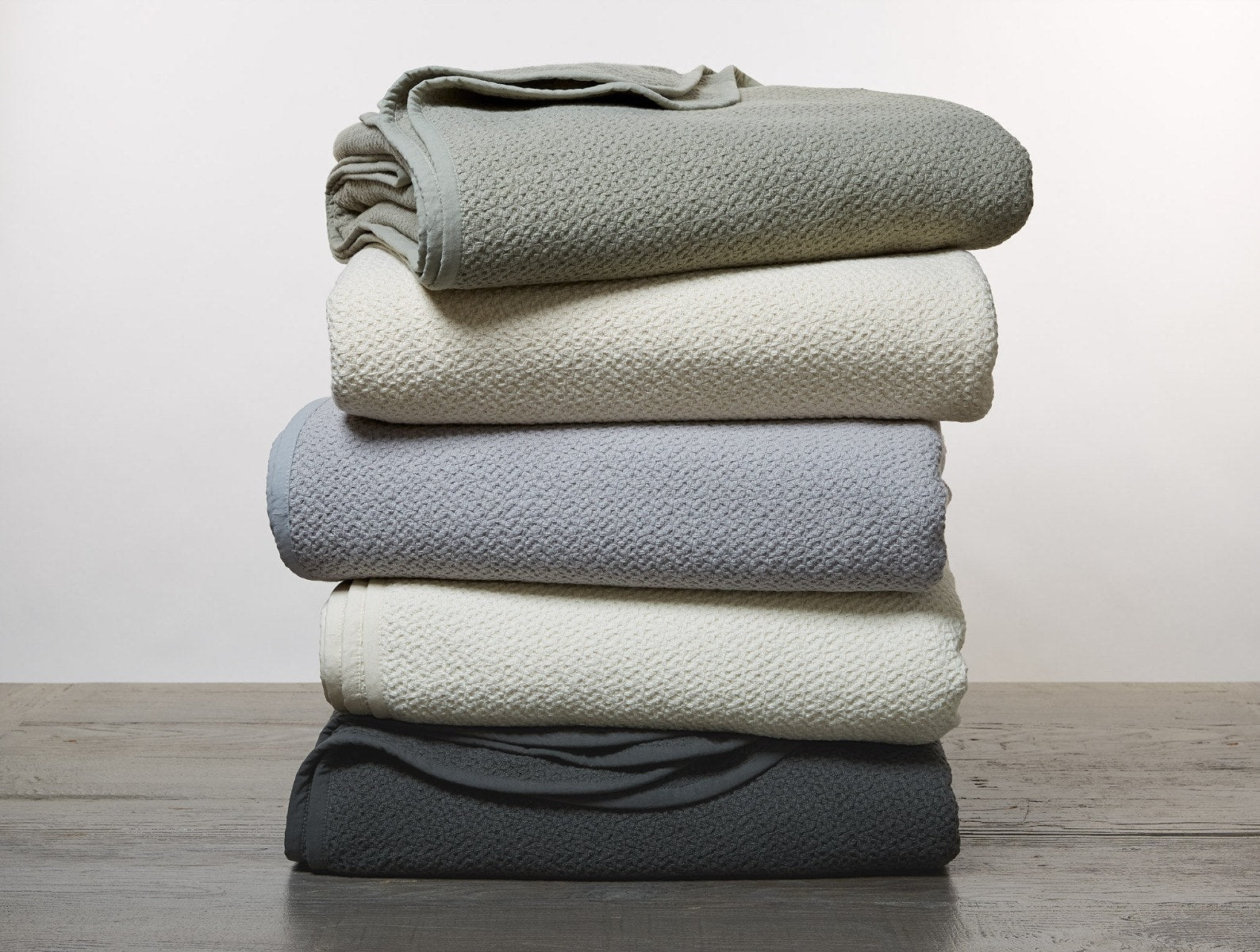 Coyuchi wool blanket shop