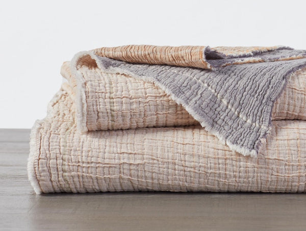 Topanga Organic Matelasse Blanket | Coyuchi