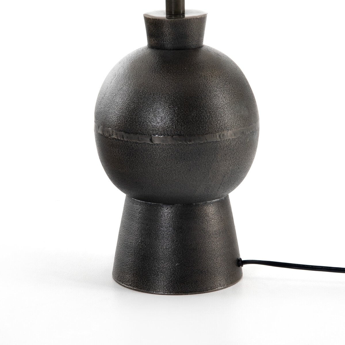 Kelia Table Lamp