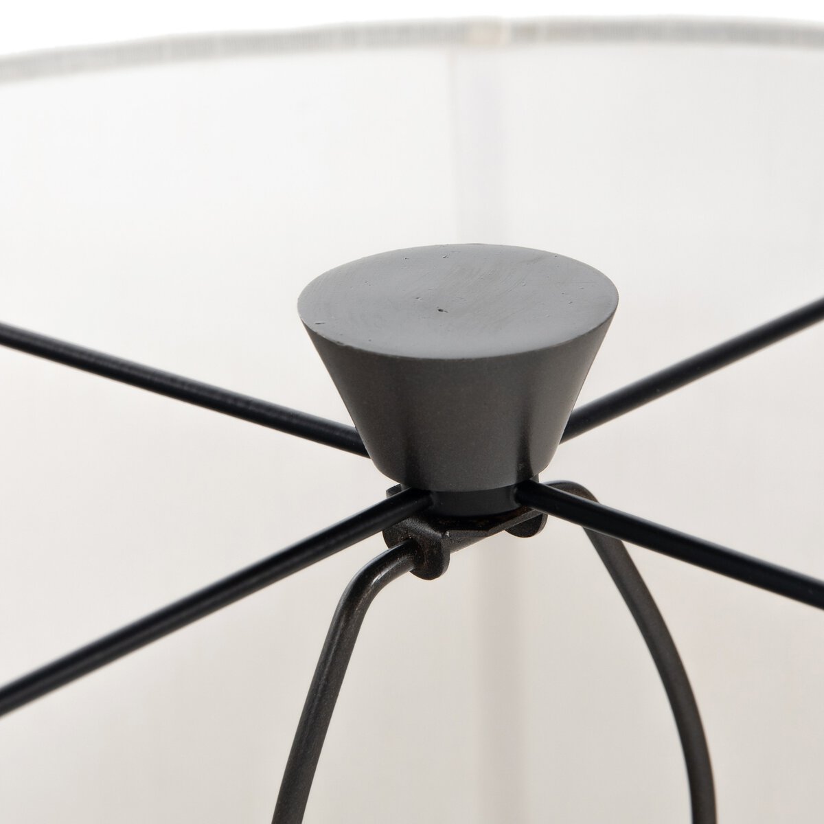 Kelia Table Lamp