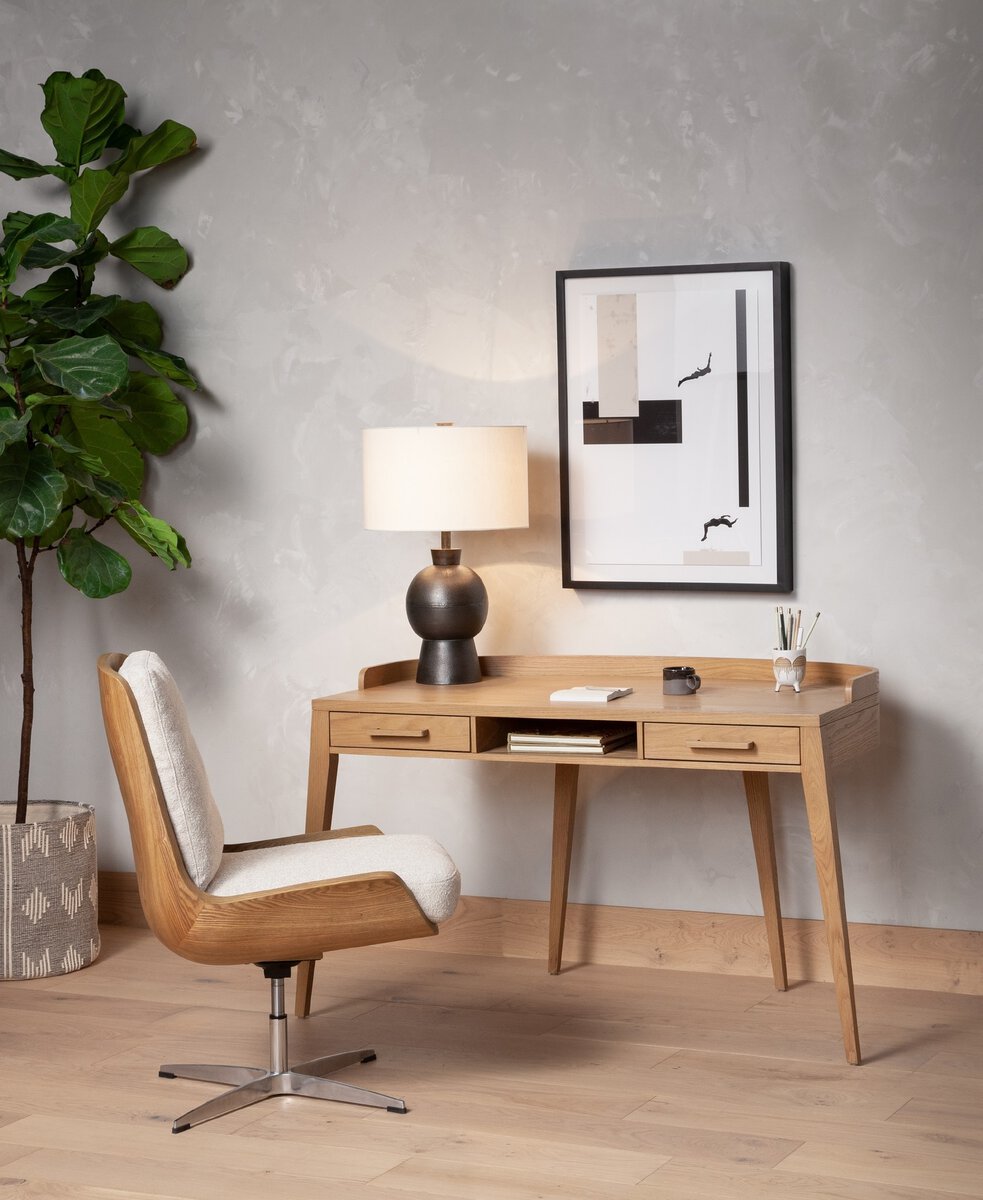 Kelia Table Lamp