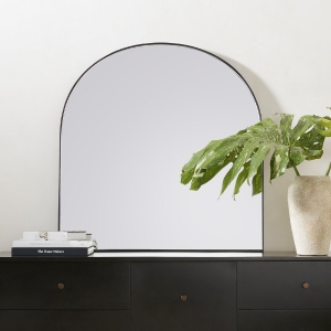 Giovanni Mirror