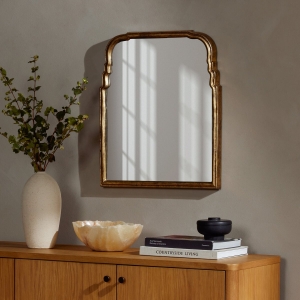 Laurie Mirror