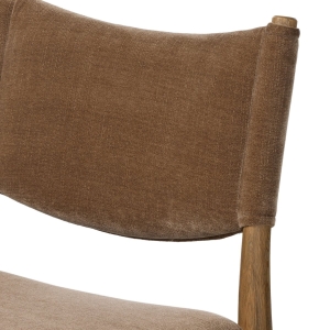 Cavalo Counter Stool