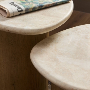 Caravelos Side table