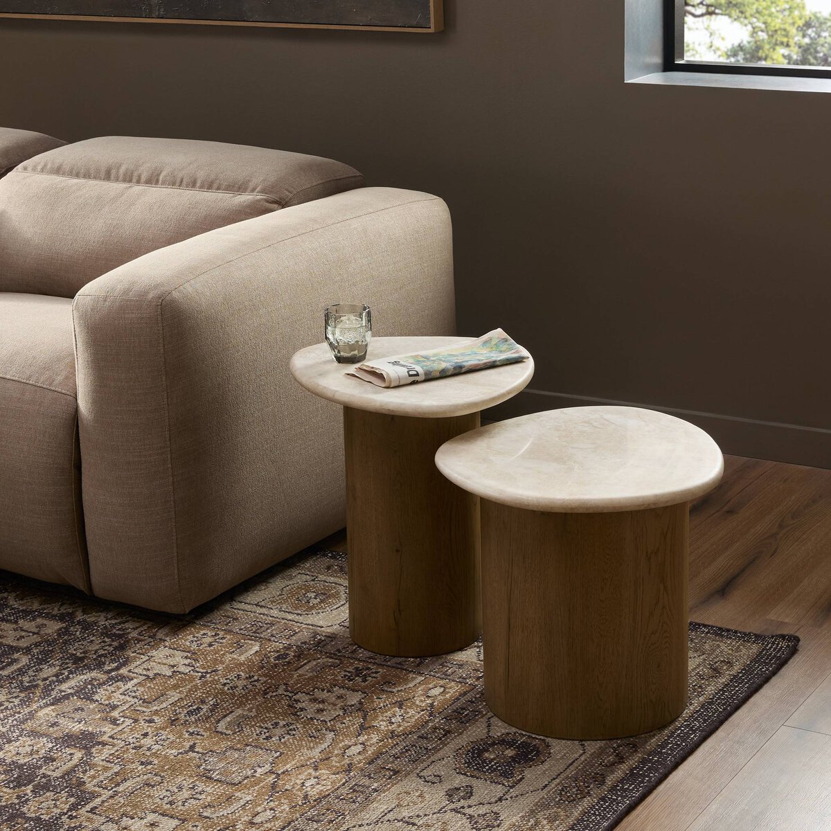Caravelos Side table